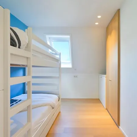 شقة The Coastal Duplex And Free Parking *