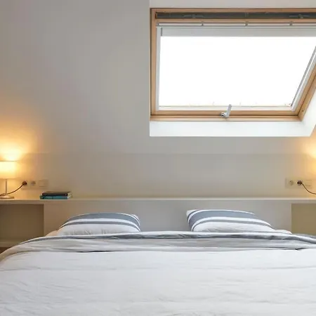 The Coastal Duplex And Free Parking